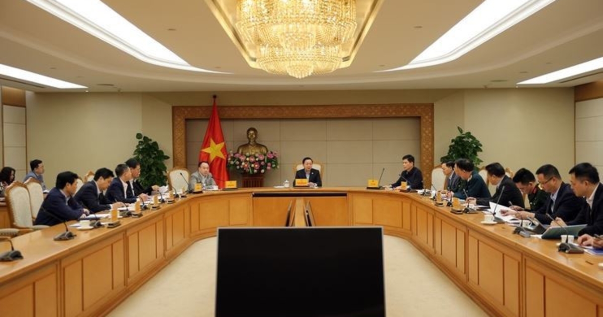 Phó Thủ tướng Trần Hồng Hà yêu cầu siết chặt an ninh, an toàn hàng không trong giai đoạn cao điểm