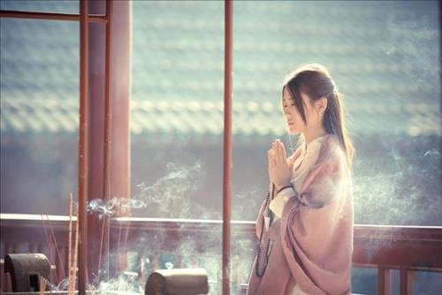 4 điều không nên nói trước bàn thờ- Ảnh 1.