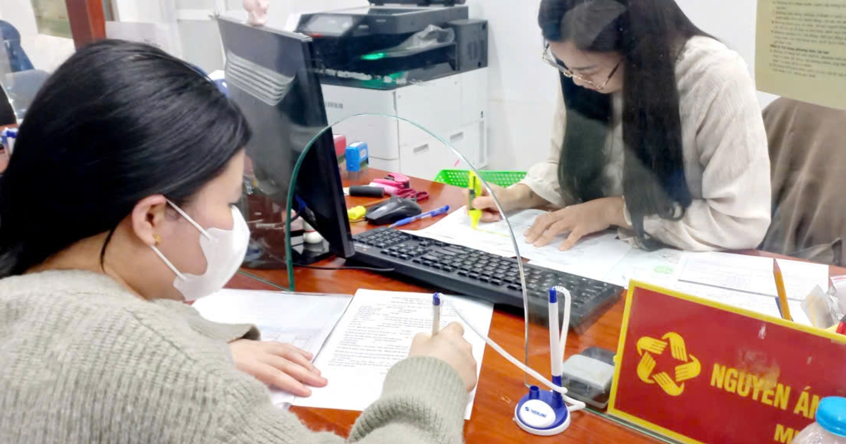 Thống nhất một mức tiền lương cao nhất làm căn cứ đóng bảo hiểm thất nghiệp từ 2026